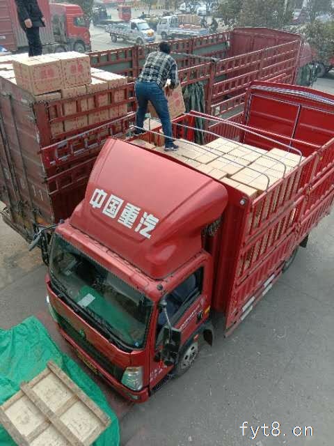 物流城保底六千直聘员工